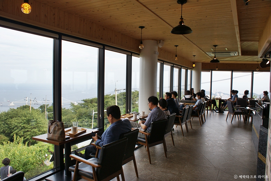 황령산구름고개카페