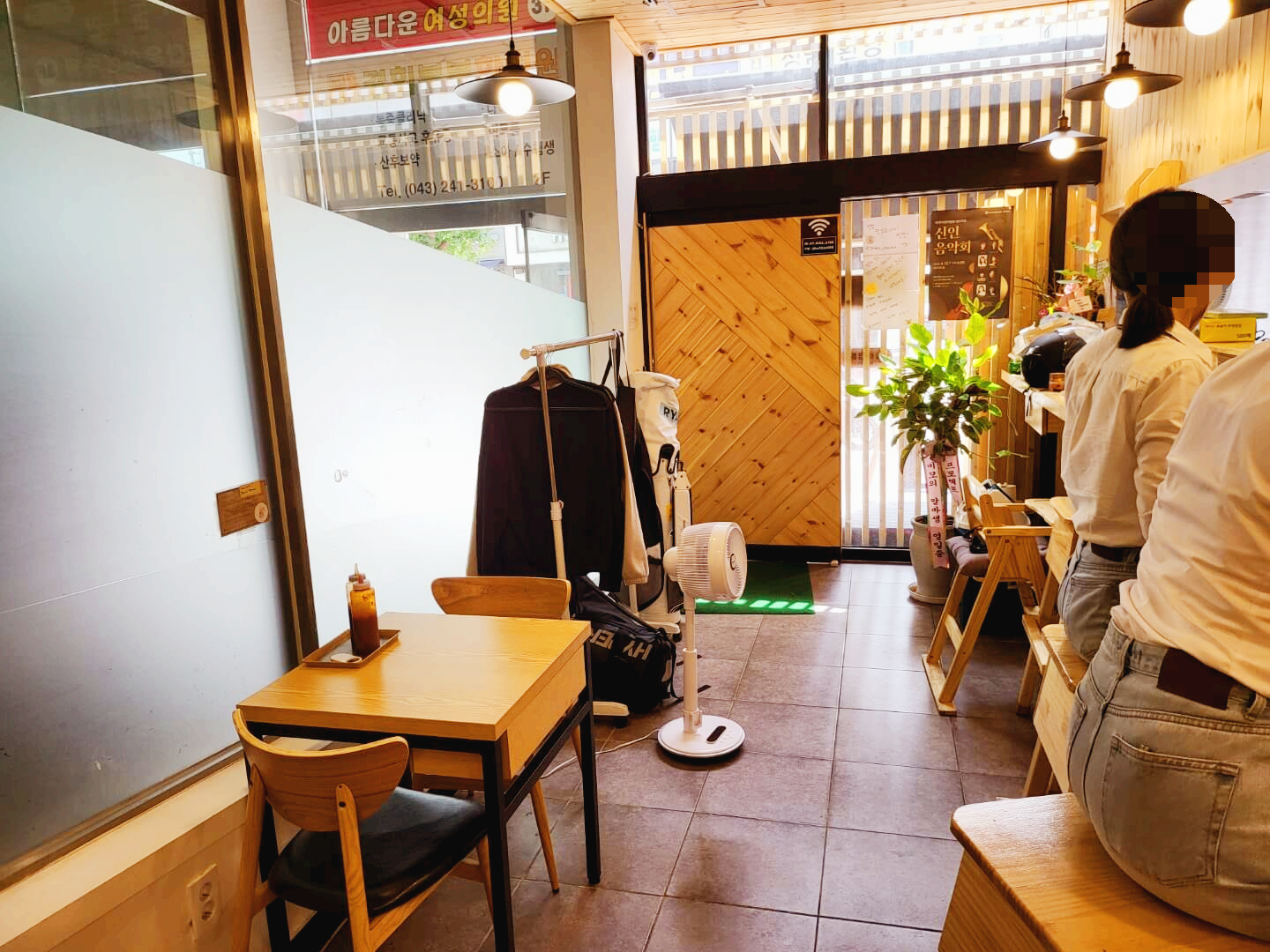 율량동-월미당-내부