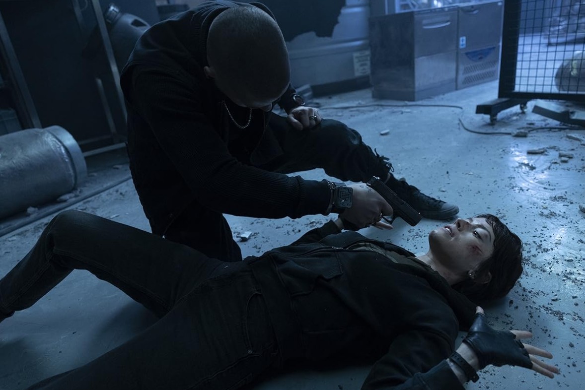 클리너 줄거리 결말 후기 리뷰(호평과 혹평) - 영국 액션 스릴러 영화다시보기추천