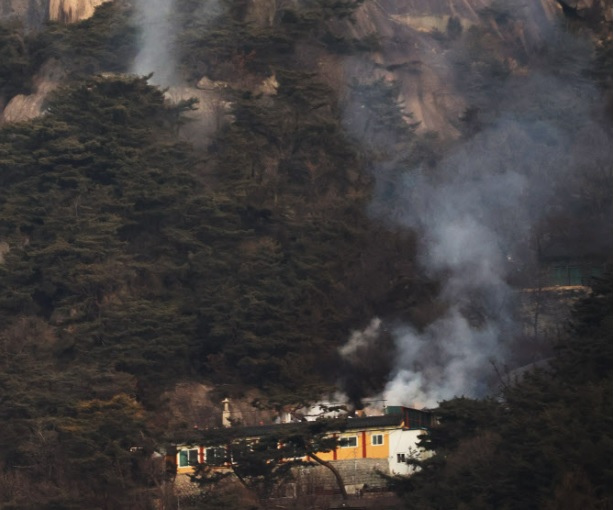 노원구 상계동 수락산 산불 발생