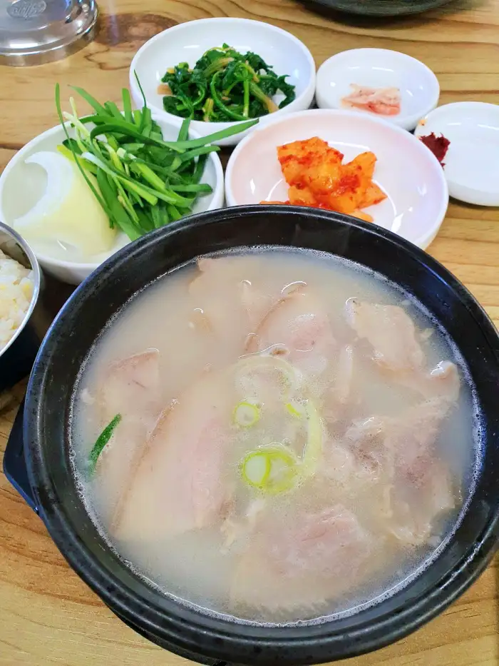 생방송 투데이 경남 남해 느타리버섯전골 느타리찜닭 느타리강정 맛집