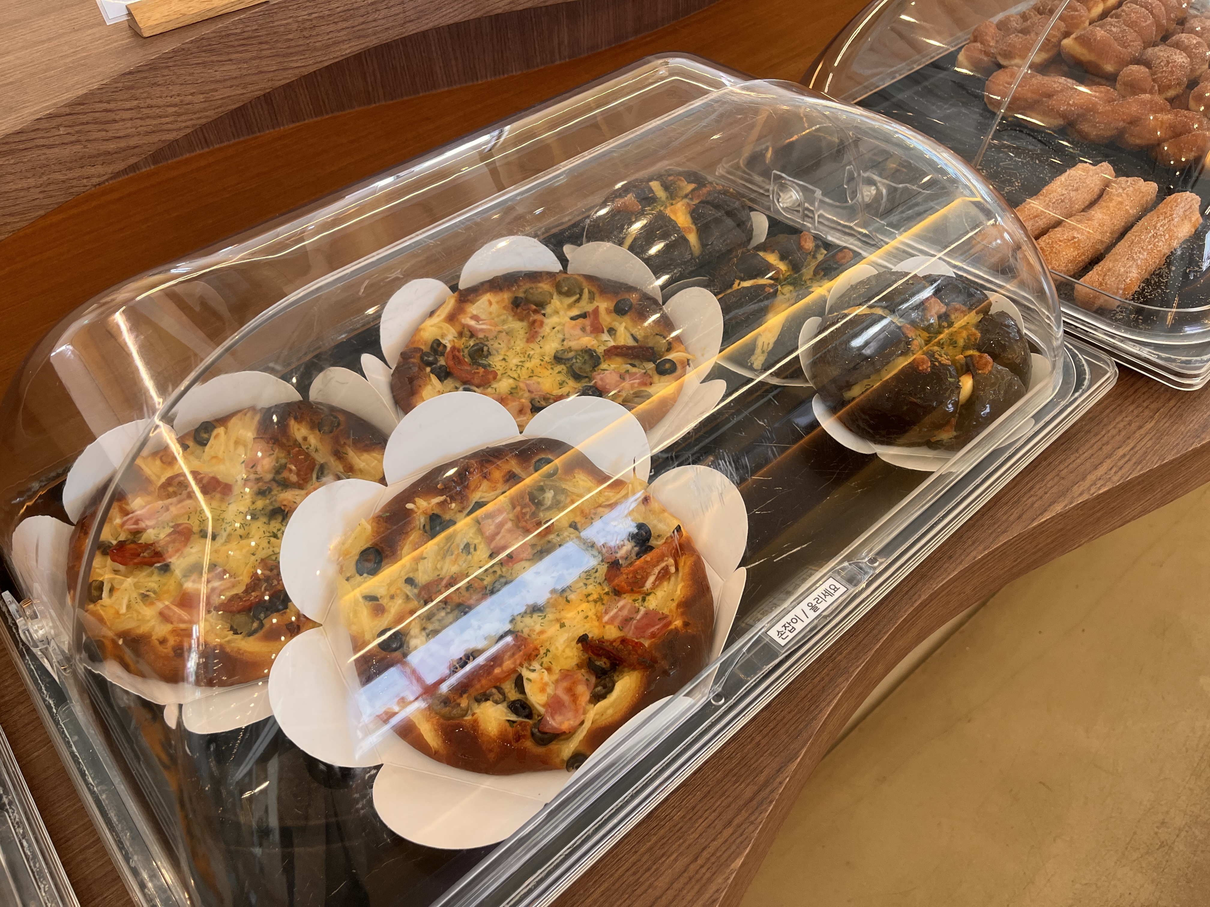 용인 대형 베이커리 카페 라미르