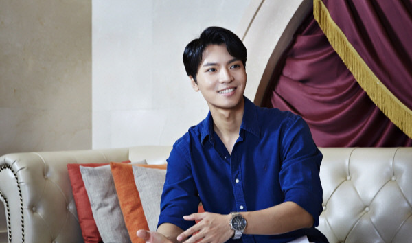 뮤지컬배우-백형훈