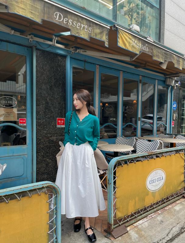퓨어 화이트 플레어 롱 코튼 스커트