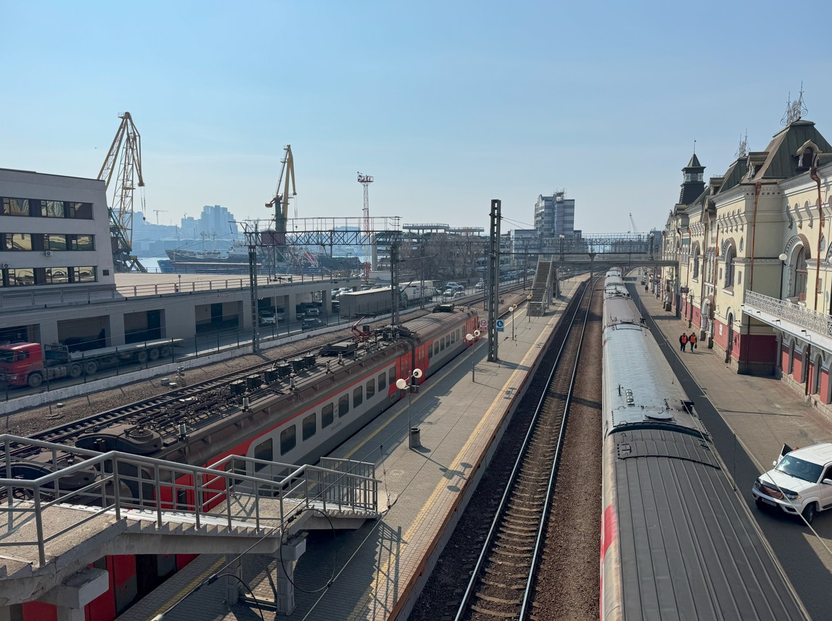 블라디보스토크 기차역 육교위에서3