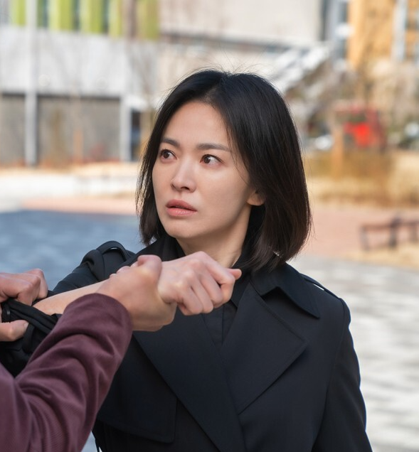 띠어리