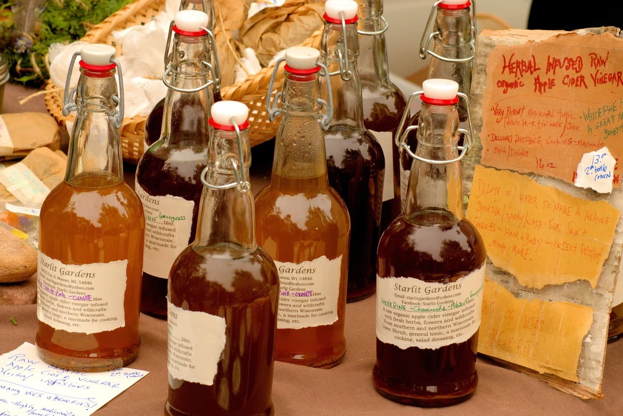애사비(Apple Cider Vinegar)의 유래: 사과에서 시작 된 발효의 지혜