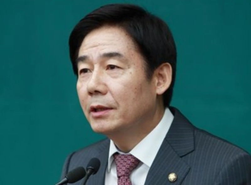 이용호 국회의원 프로필 나이 고향 학력 재산 경력 평가