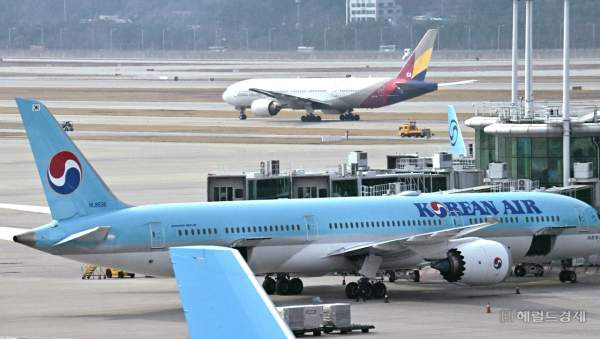 유류할증료 33단계 상한 도달! 5월 항공권 100만원 할증 시대의 생존 전략