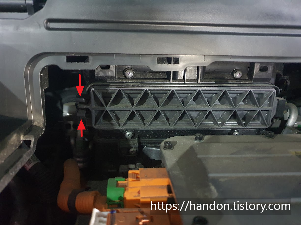 내부-커버-열기