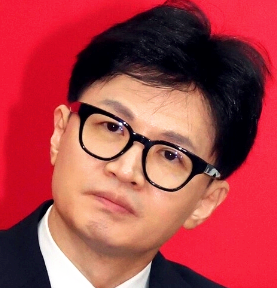 한동훈 불법 선거운동 논란 이유 &amp;#124; 한동훈 검사 프로필 지지율 관련주