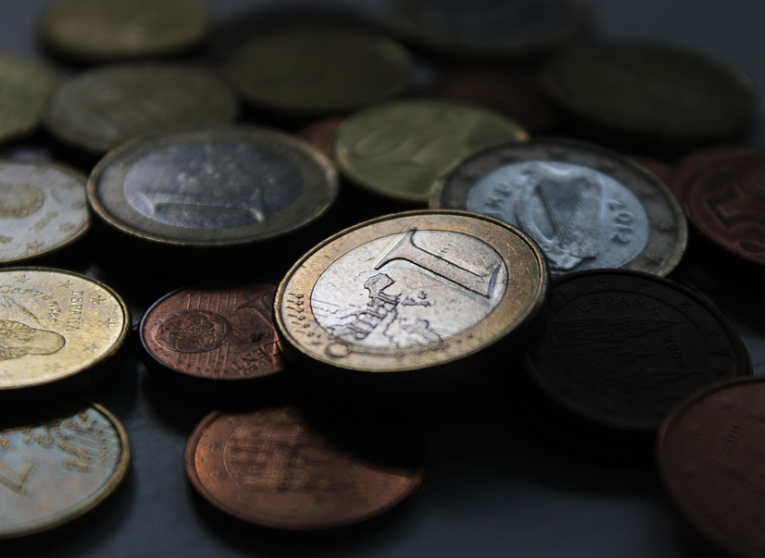 화폐단위 사진