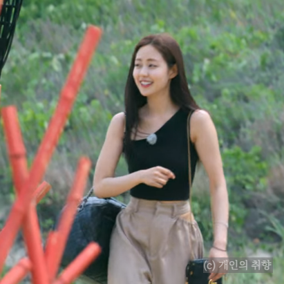 솔로지옥 신슬기 옷