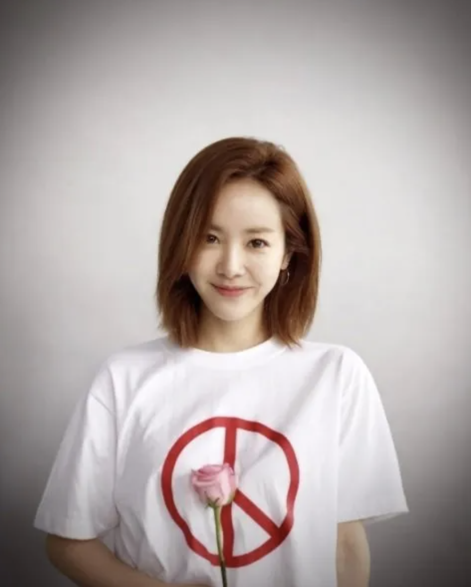 한지민26