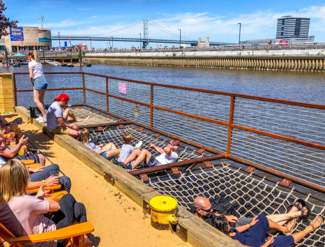 델라웨어 강변(Riverfront)