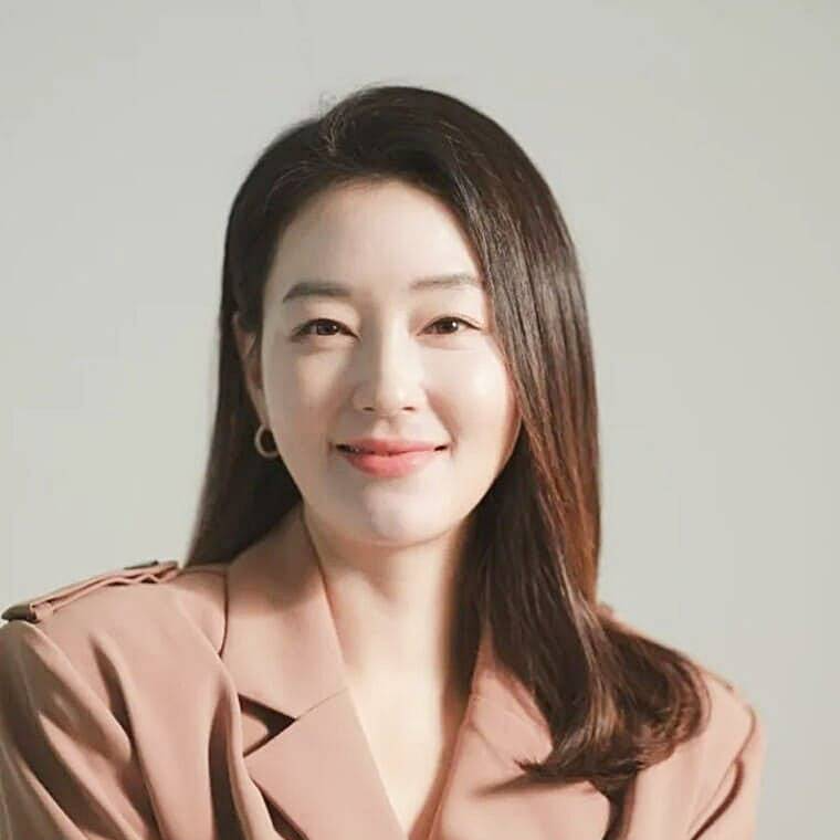 배우-박진희