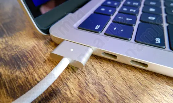 맥북 에어 M2 2022