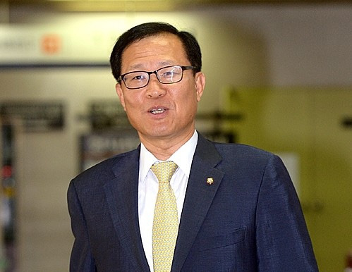 문병호 국회의원 법조 경력