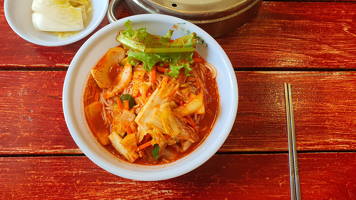 비빔국수