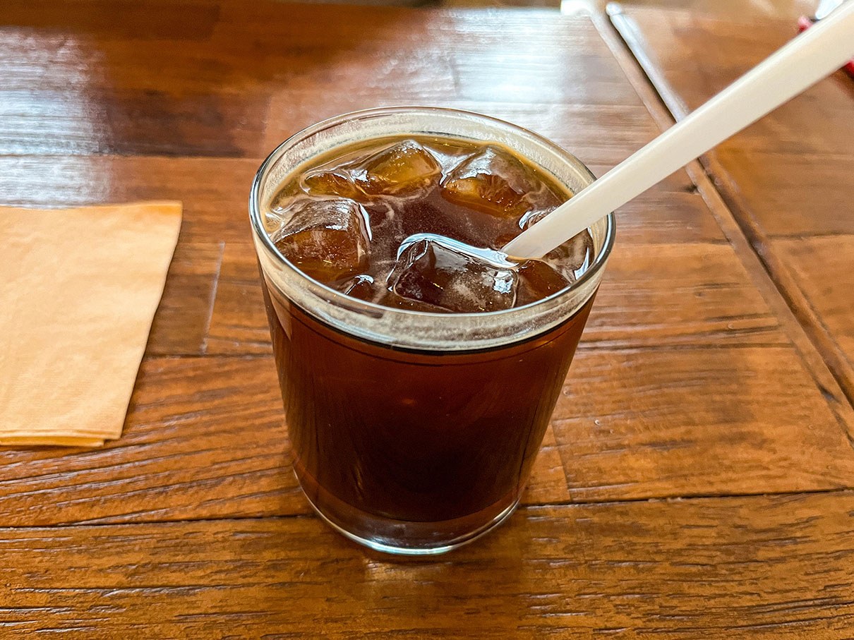 덕미 아틀리에 광안점 아이스 아메리카노