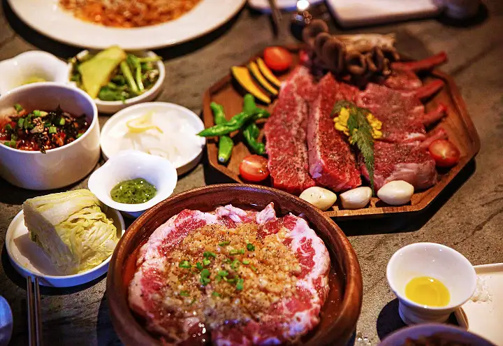 줄서는식당 45회 강경준 화로구이 꽃갈비 소갈비 양갈비 양념뼈목살 우엉 청어알밥 용산 용리단길 맛집