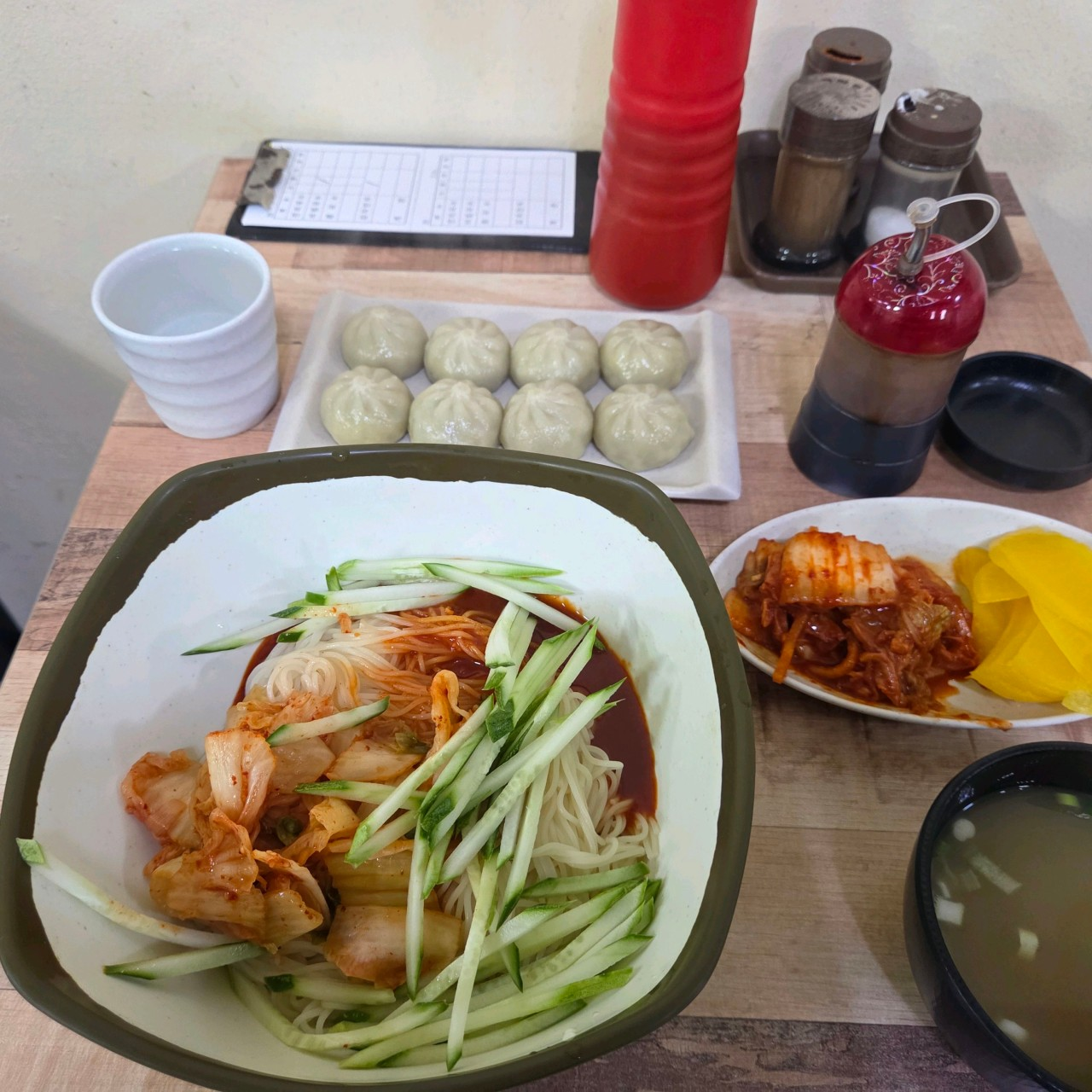 용대네국수