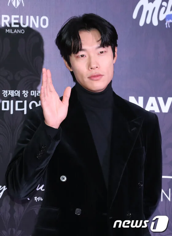 류준열-한소희-결별