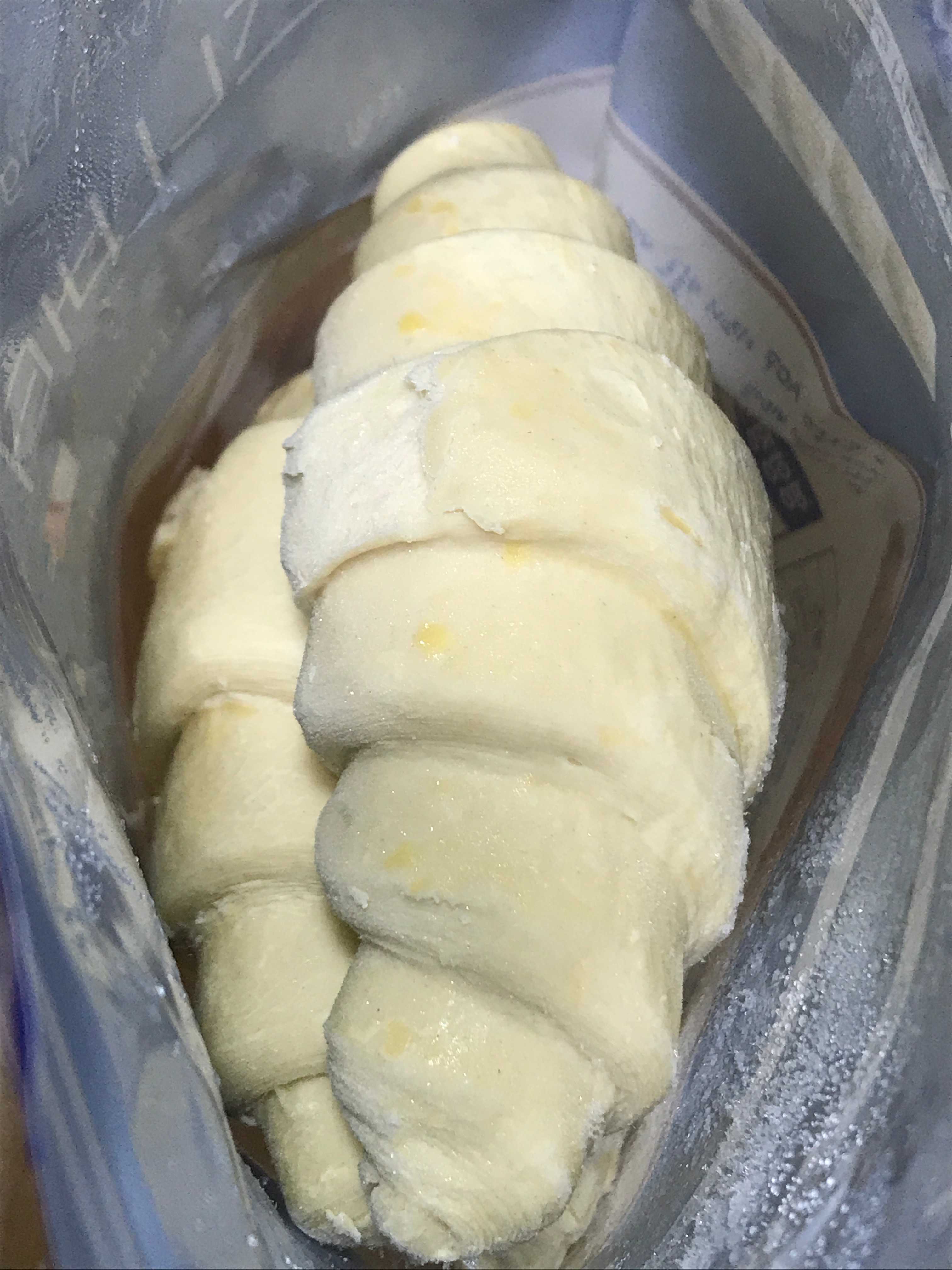 냉동 생지 내용물