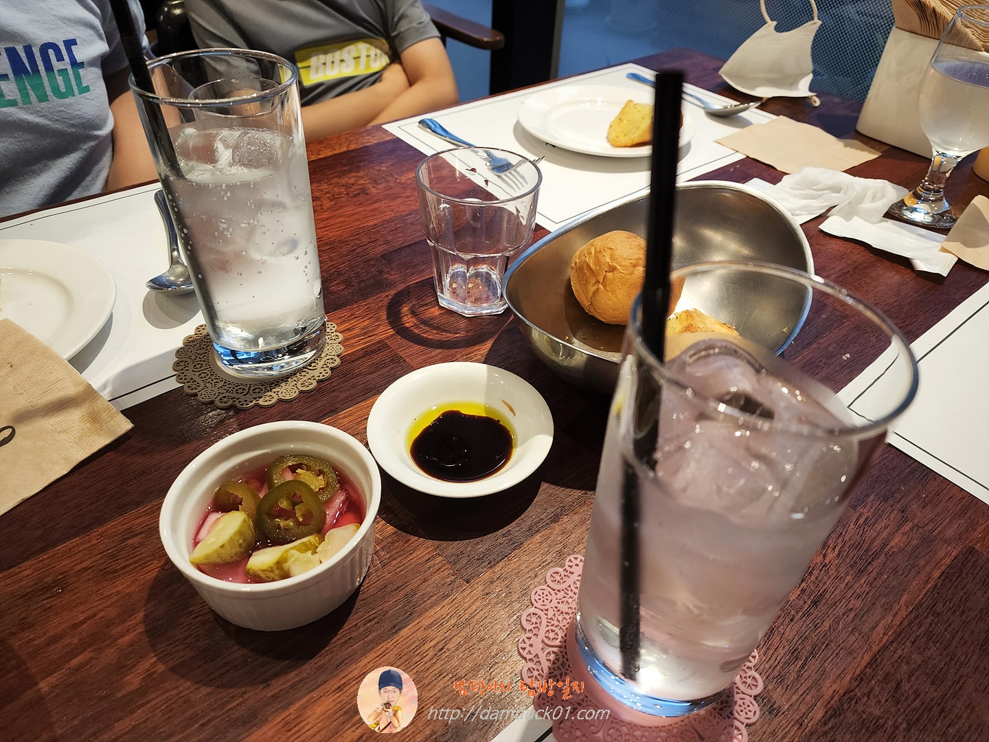 사이다 두 잔