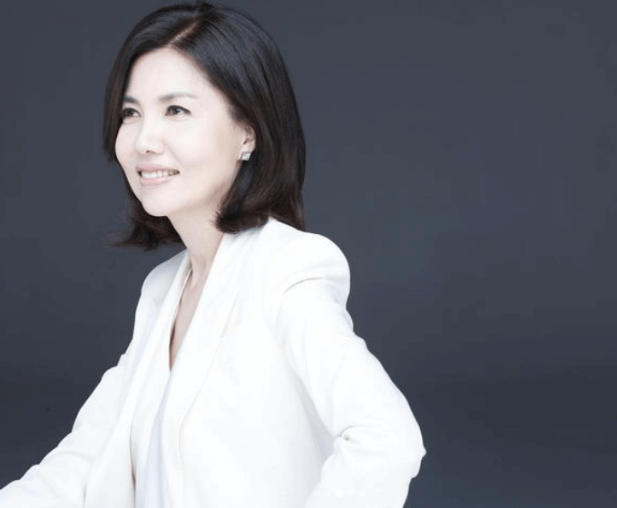 백지연 아나운서