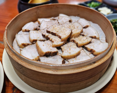 할매밥됩니까? 메밀피 김치만둣국 홍천 맛집 정보 