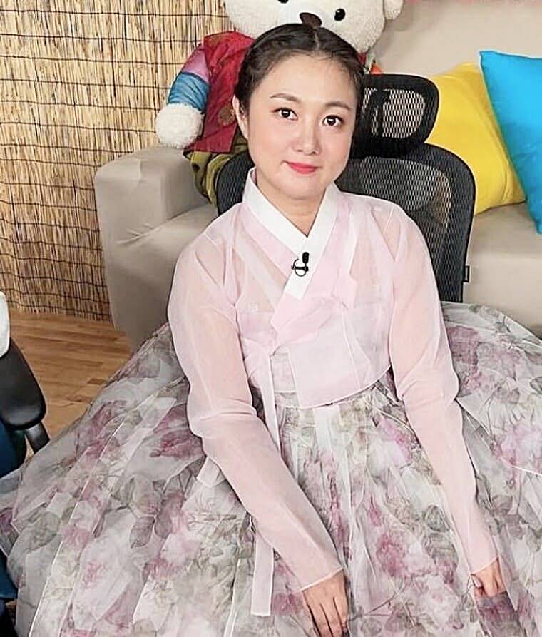 개그우먼-박나래