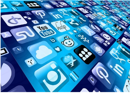 스마트폰 200% 활용법: 카카오톡&middot;유튜브&middot;네이버페이 완벽 정복하기