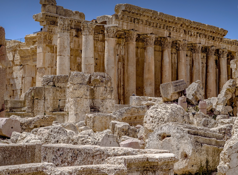 세계 7대 불가사의 유물과 건물 비교