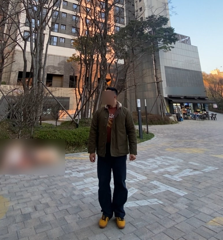 데일리룩('26. 4. 9.)프리즘웍스 덱자켓 EDGAR N-1, 비전스트릿웨어 빈티지티셔츠, 무신사스탠다드 레플리카 퍼티그팬츠 오어슬로우st, 컨버스 올스타 클래식 트레이너 옥스