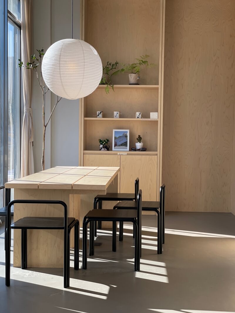 커피가 맛있는 당진 수청동 카페 상록수 - 단체 좌석