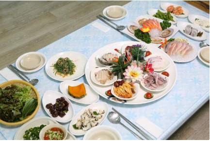 여수 돌산횟집 – 바다 내음 가득한 한 상!