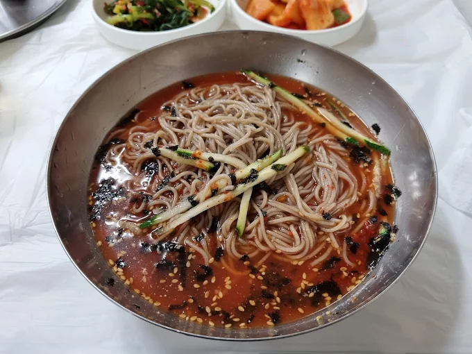 강원도 홍천 막국수집 '가리산막국수'