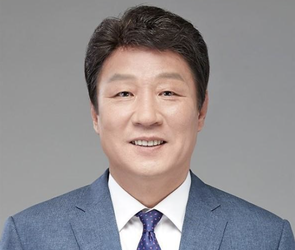 강대식 프로필