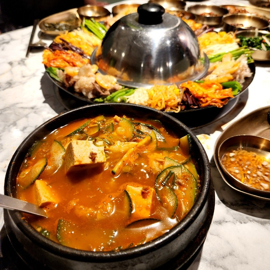 운암회관
