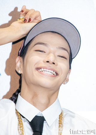 올데이 프로젝트 타잔 프로필