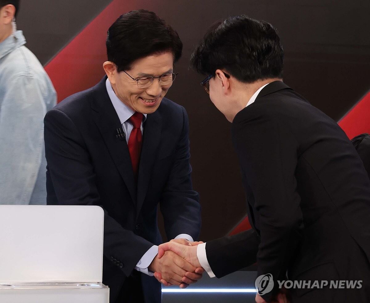국민의힘 결선 한동훈 김문수 양자토론 생중계 보러가기