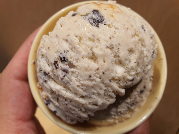 베스킨라빈스31 아이스크림 - 쿠키 앤 카라멜