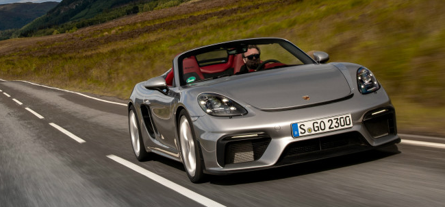 포르쉐 718 박스터 사진