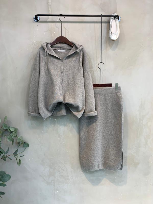 보올리 니트 후드 가디건 스커트 세트