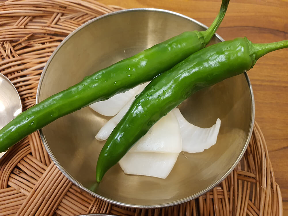 평이담백 뼈칼국수 방이점 - 뼈칼국수2