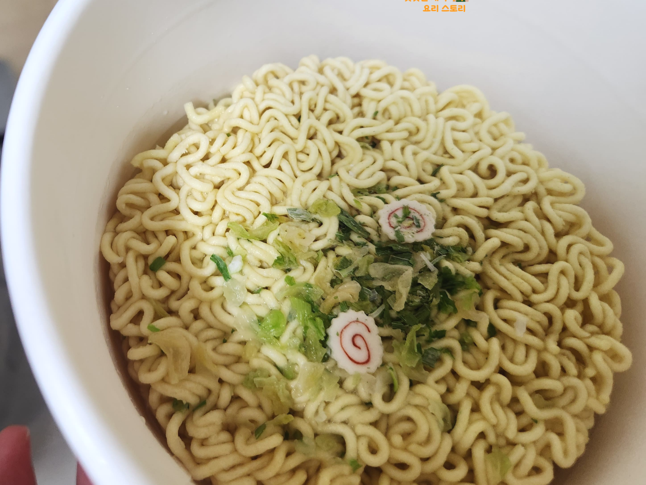 건더기 스프 넣기