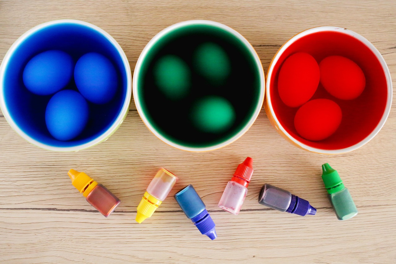 곤충 배설물 기반 천연 염료 복원 프로젝트 — 전통염색의 현대화