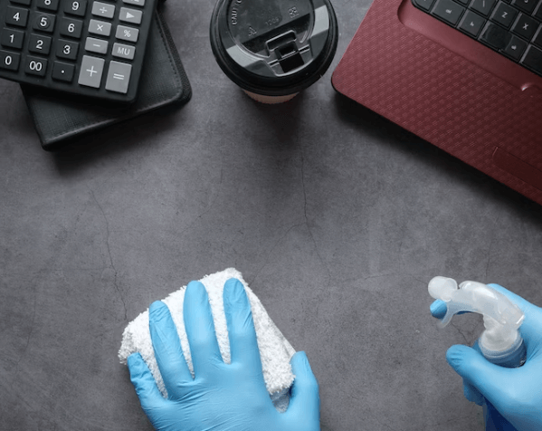 공기청정기 사용방법 - 실내 청소 시 작동중지