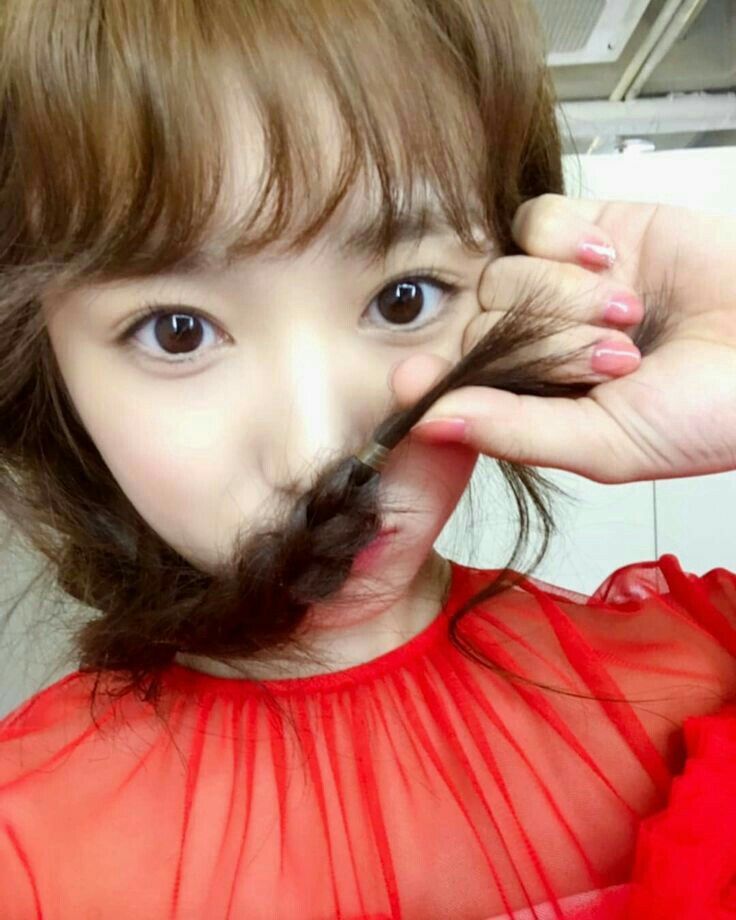 아이즈원 야부키나코 아이즈원 야부키나코